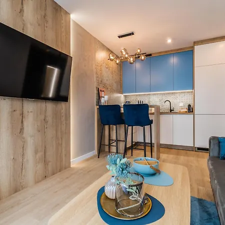 アパート Flatbook - Baltic Sun -a- Z Basenem シュトゥトボ