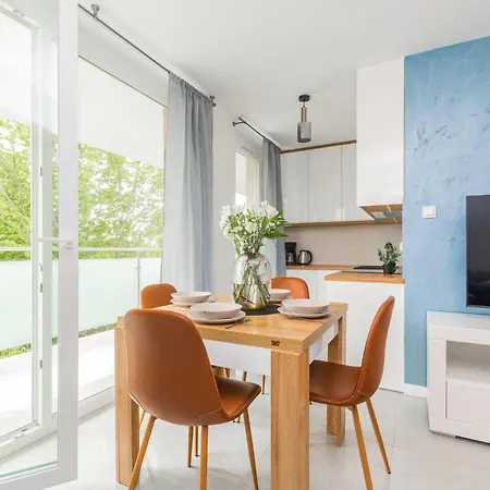 Flatbook - Baltic Sun -a- Z Basenem