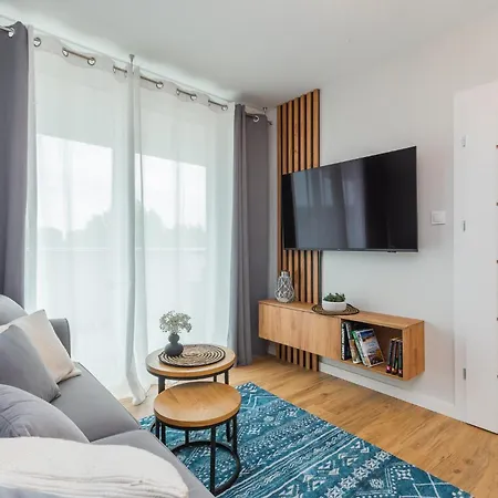 Flatbook - Baltic Sun -a- Z Basenem Apartamento *