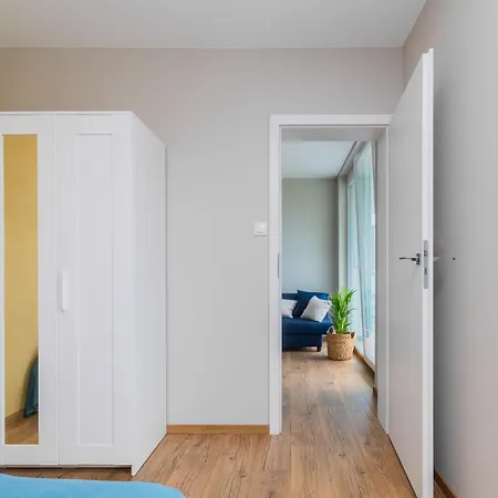 Flatbook - Baltic Sun -a- Z Basenem Apartamento *